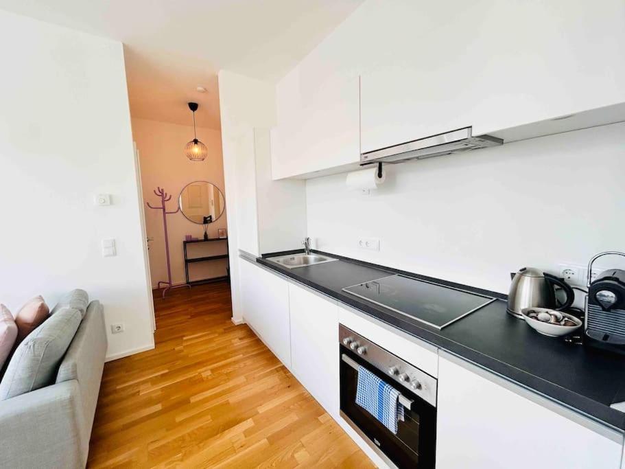 Apartment Designer Flat To Feel Good In *