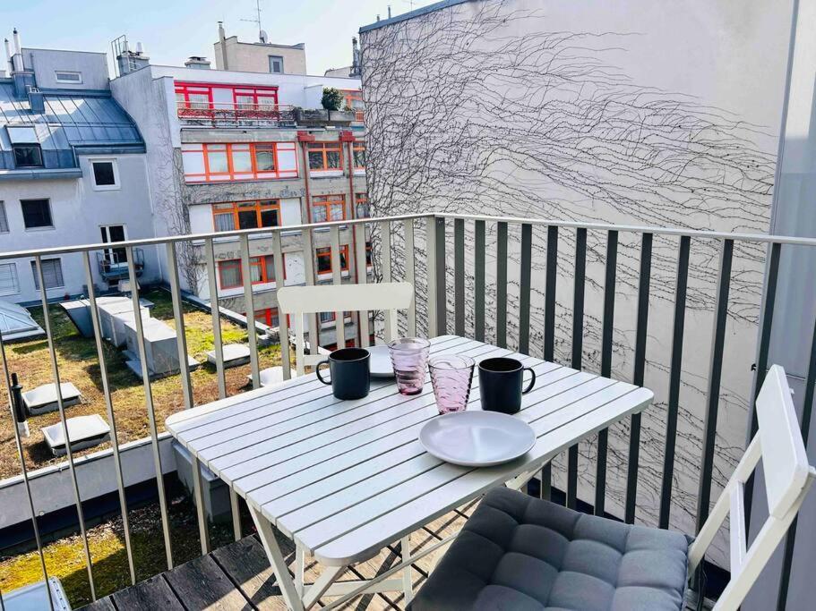 Designer Flat To Feel Good In *